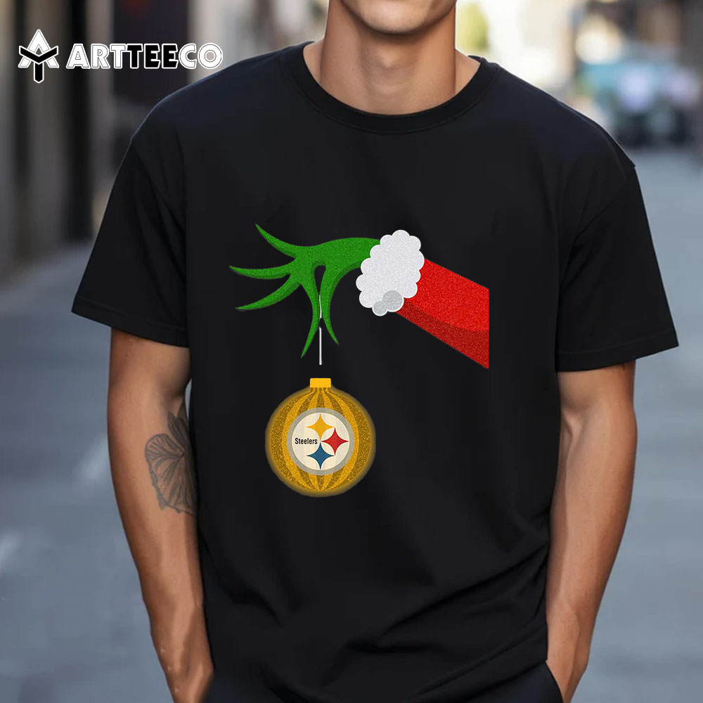 Grinch Hand Holding Pittsburgh Steelers