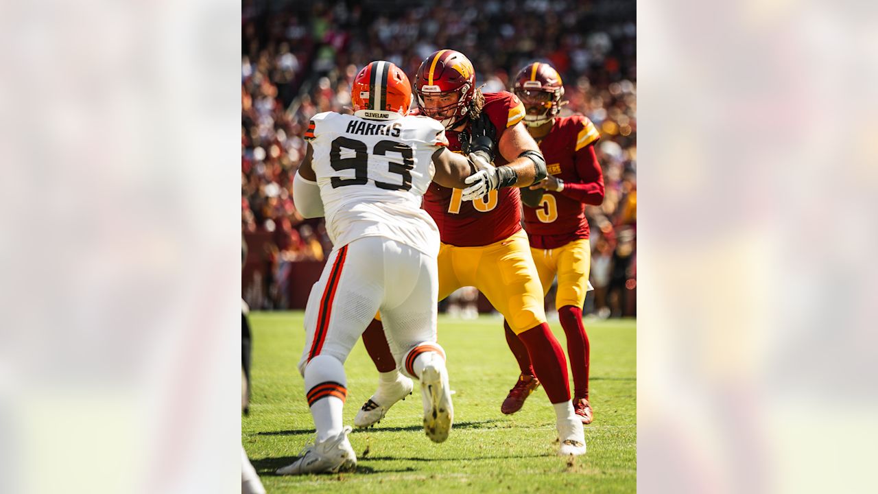 Cleveland Browns vs Washington Commanders A Clash of Titans